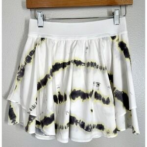 Lululemon Court Rival High-Rise Skirt Transverse Yellow White Gray Size 6 Tennis